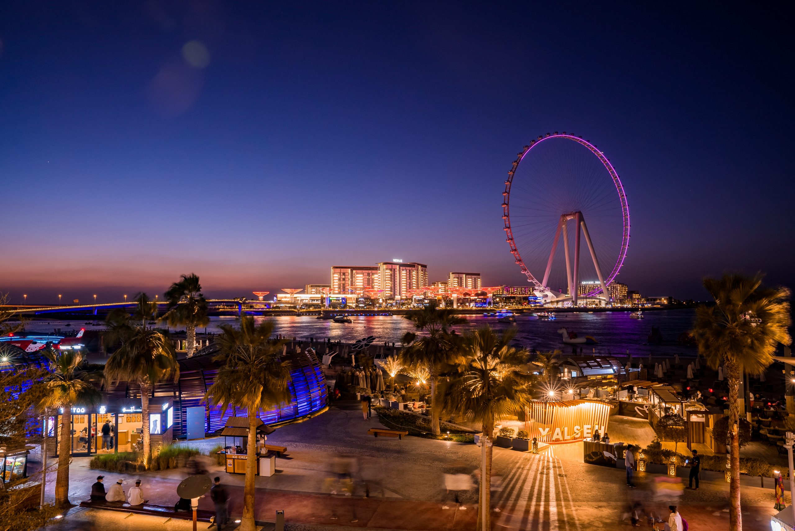 Explorați Banyan Tree Dubai Caesars Palace: Un sejur luxos în inima Dubaiului