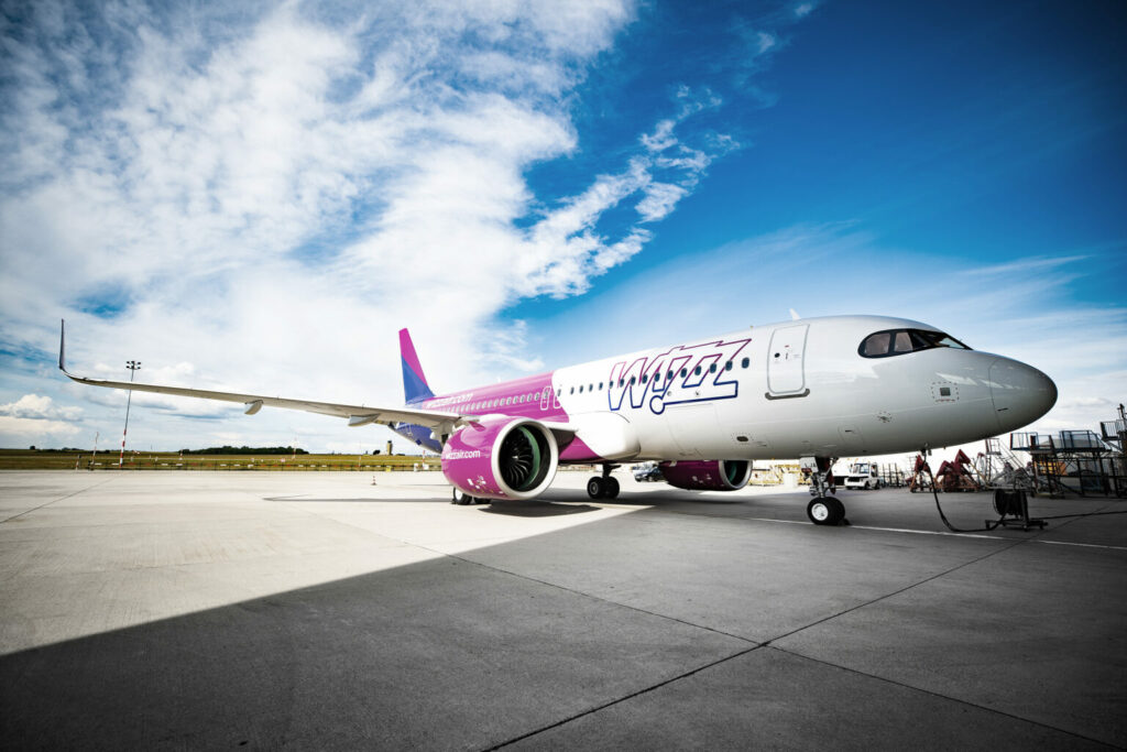 Wizz Air espande le sue operazioni con una nuova rotta da Londra Gatwick a Breslavia, Polonia