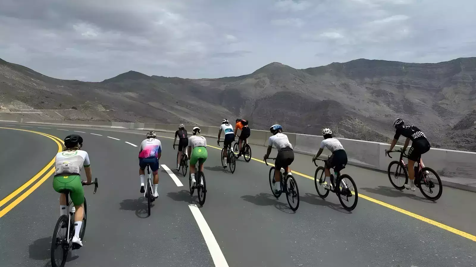 Відчуйте захоплення від Jais Ride на Jebel Jais: Вершина велоспорту в ОАЕ</trp-post-container