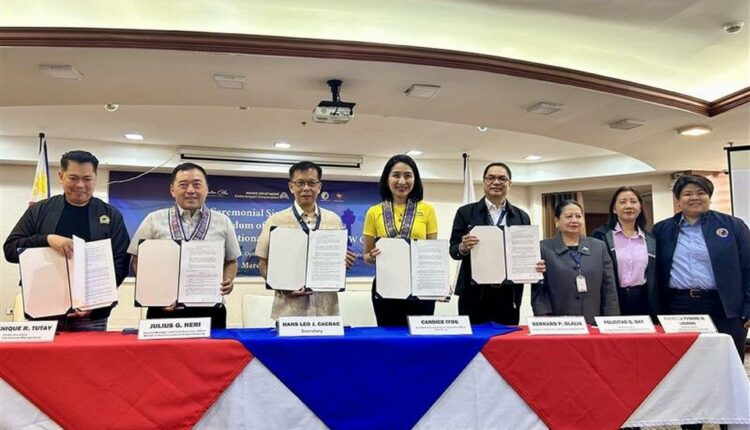 Apertura di un nuovo centro per il trattamento degli OFW presso l'aeroporto internazionale di Mactan-Cebu