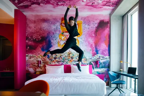 nhow Hotelsでダンスを通して自分探しをしよう