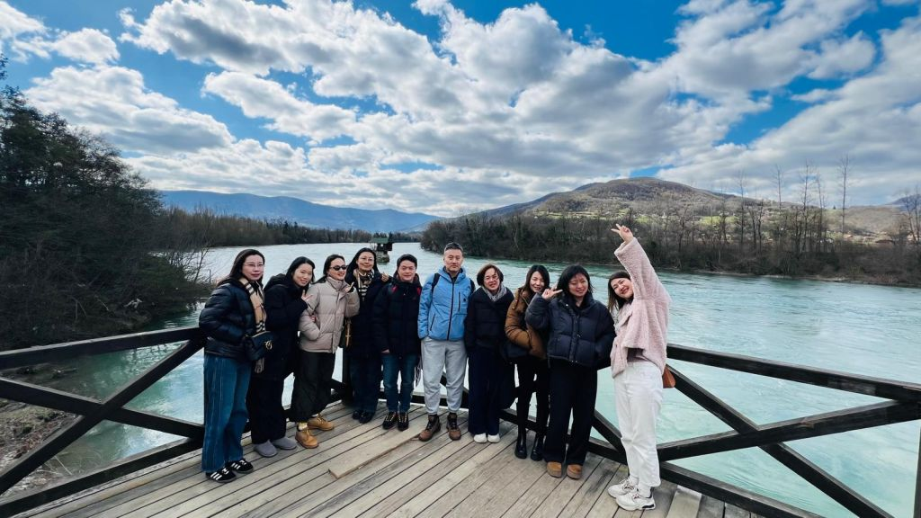 中国旅行社加强与塞尔维亚旅游业的联系