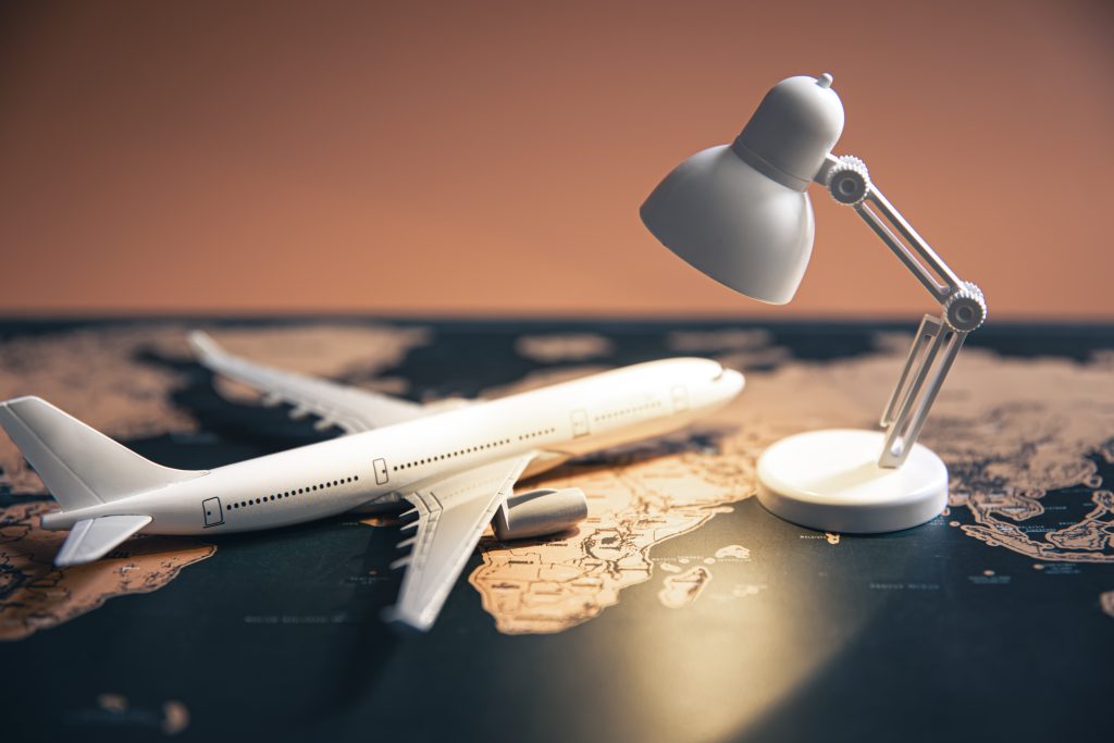 Notícias das transportadoras de baixo custo: A grande mudança da Spirit Airlines e as tendências do sector para 2025