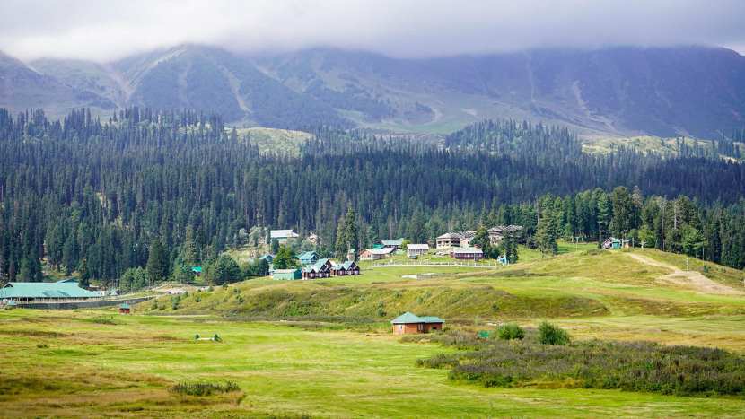 Gulmarg’s Tourism Revival: Hope Springs in the Heart of the Himalayas
