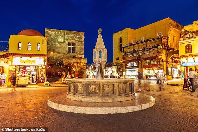 Problemas de precios excesivos en un popular lugar turístico en Grecia